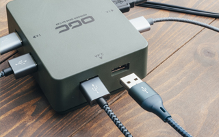合計６ポートでＵＳＢ機器が同時に充電可能