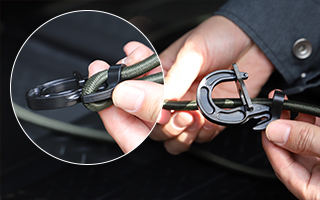 ツーアクションで簡単に長さ調整ができる