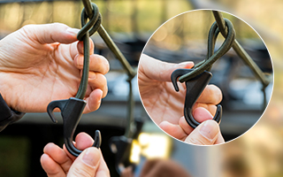 ツーアクションで簡単に長さ調整ができる