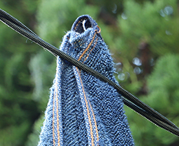 手軽に吊るすことができるツイスト式を採用