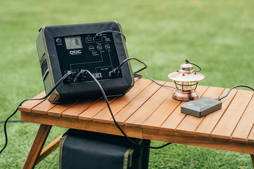 コントロールボックスをテーブルに置いたイメージ